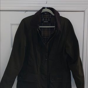 Barbour Classic Beadnell Jacket